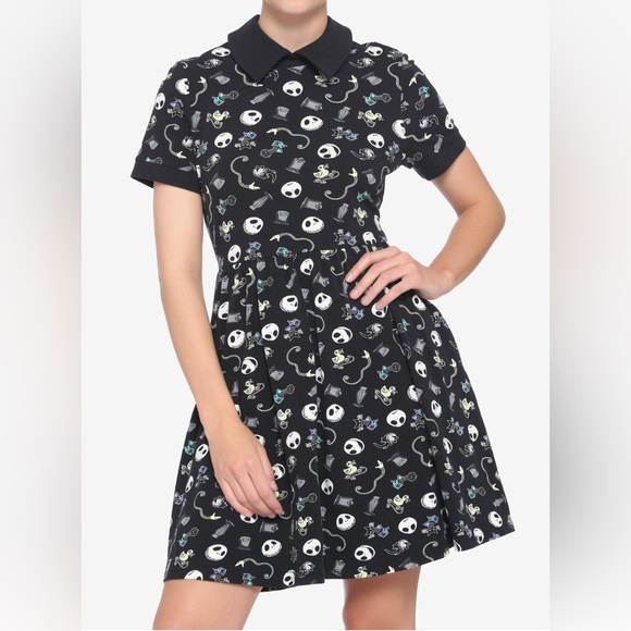 Disney Dresses & Skirts - The Nightmare Before Christmas Icons Collar Dress SIZE L NWT
